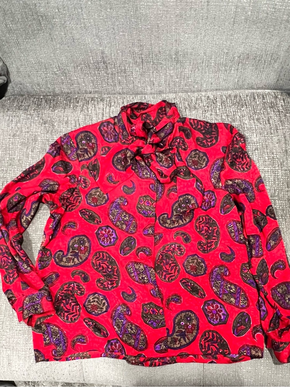 Vintage Doncaster 100% Silk Tie-Neck Paisley Blouse - Size 10